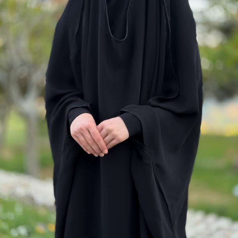 عباية فيراري