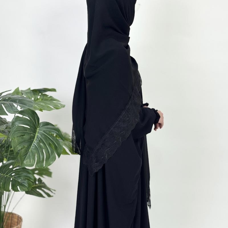 عباية فراشة