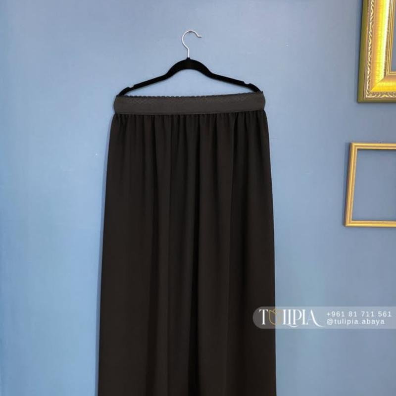 تنورة بطانة